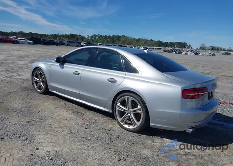 2015 Audi S8 4.0T из США, поврежденный, VIN WAUK2AFD0FN009776